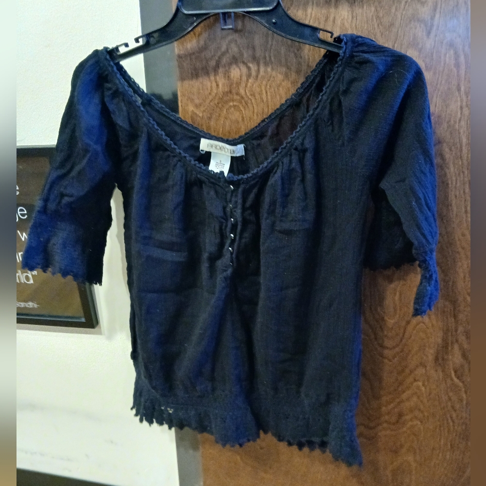 ARDEN B black gauze top w/ crochet detail